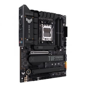 ASUS TUF GAMING X670E-PLUS alaplap